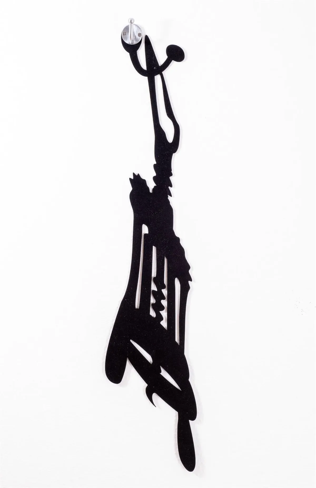 Pendent (silhouette) — Regina Silveira